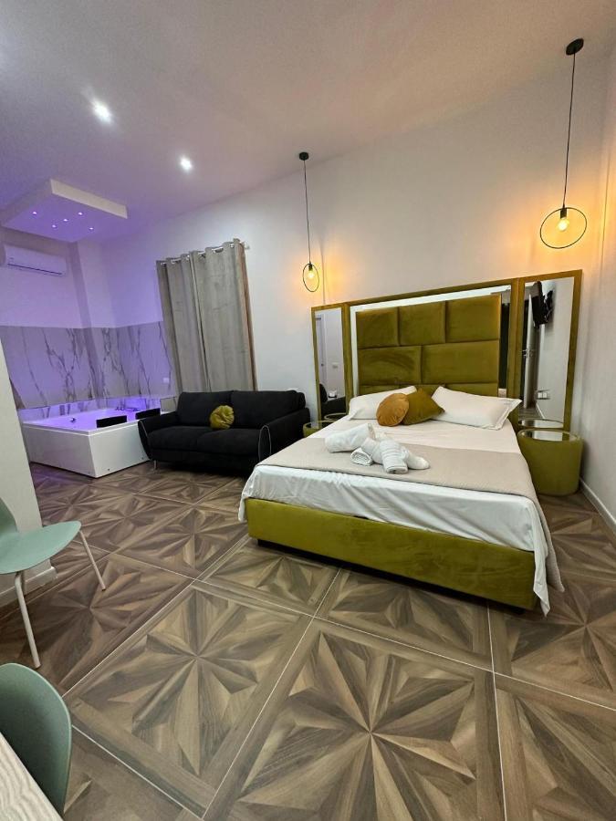 San Ferdinando Suite Room Neapel Exterior foto