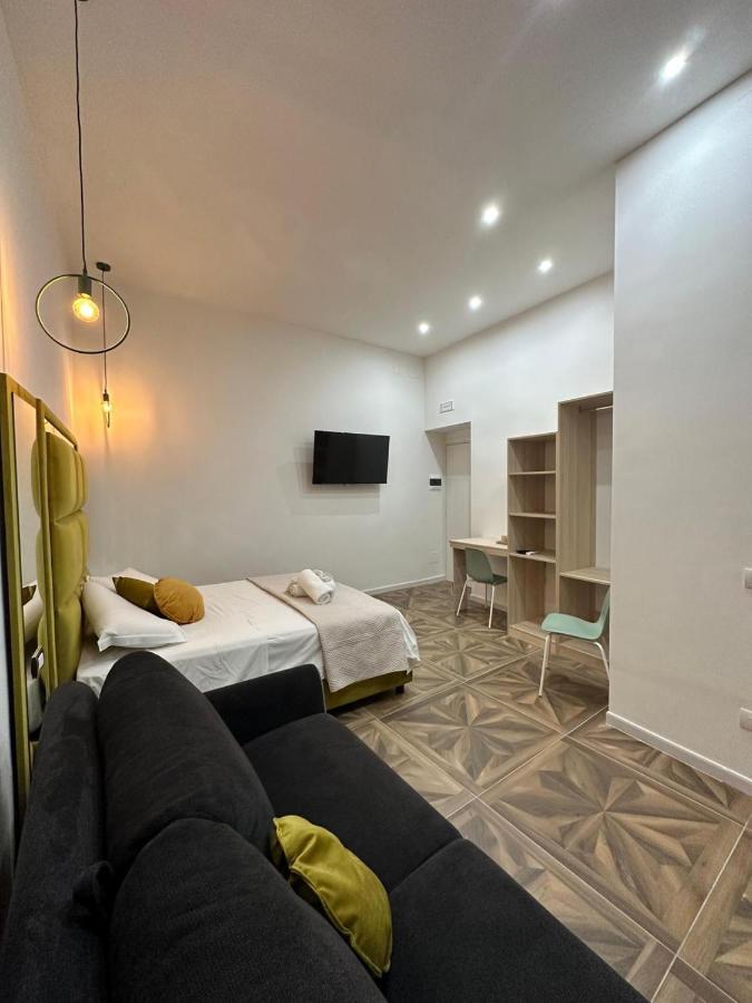 San Ferdinando Suite Room Neapel Exterior foto