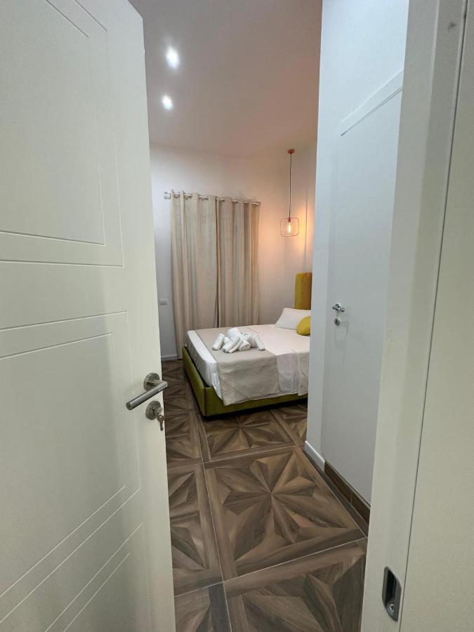 San Ferdinando Suite Room Neapel Exterior foto