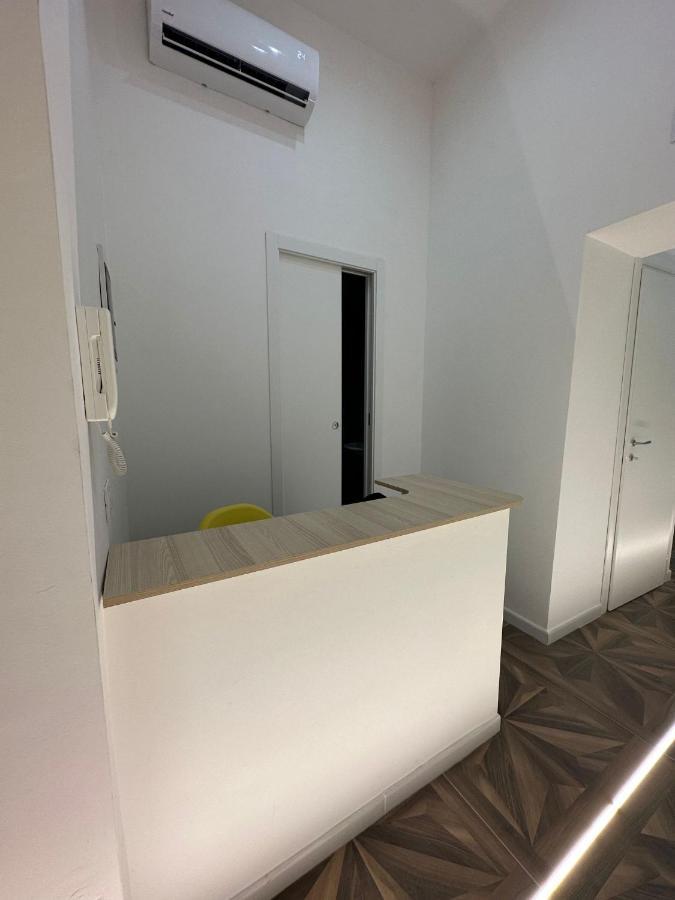 San Ferdinando Suite Room Neapel Exterior foto