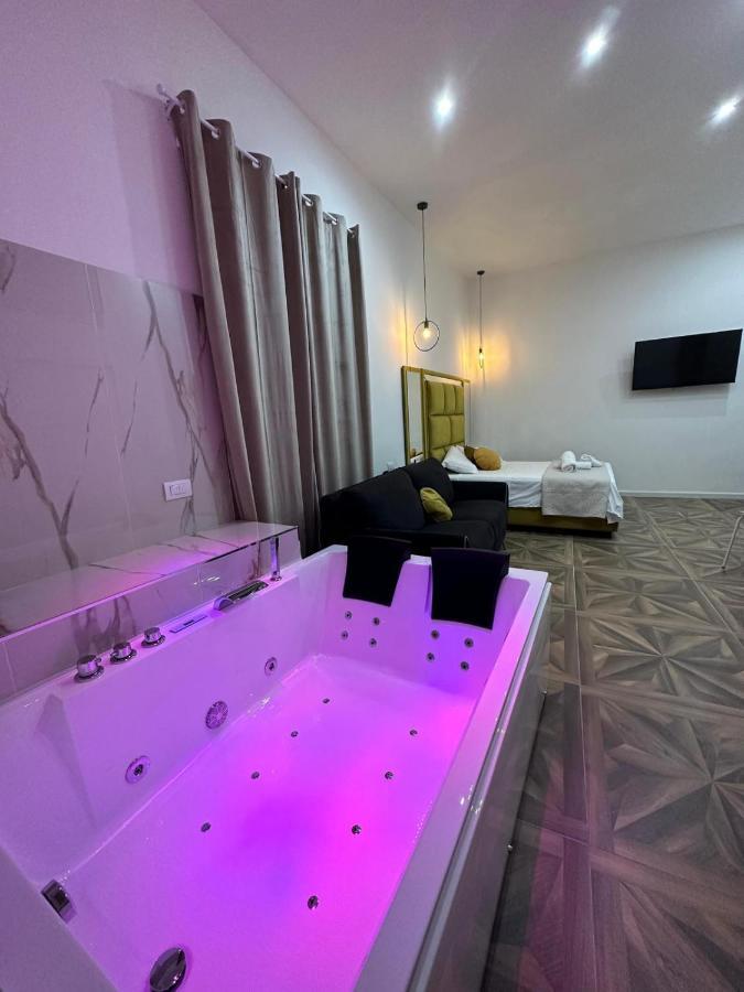 San Ferdinando Suite Room Neapel Exterior foto