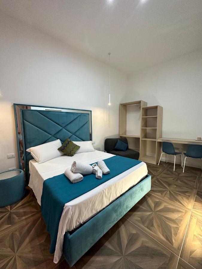 San Ferdinando Suite Room Neapel Exterior foto